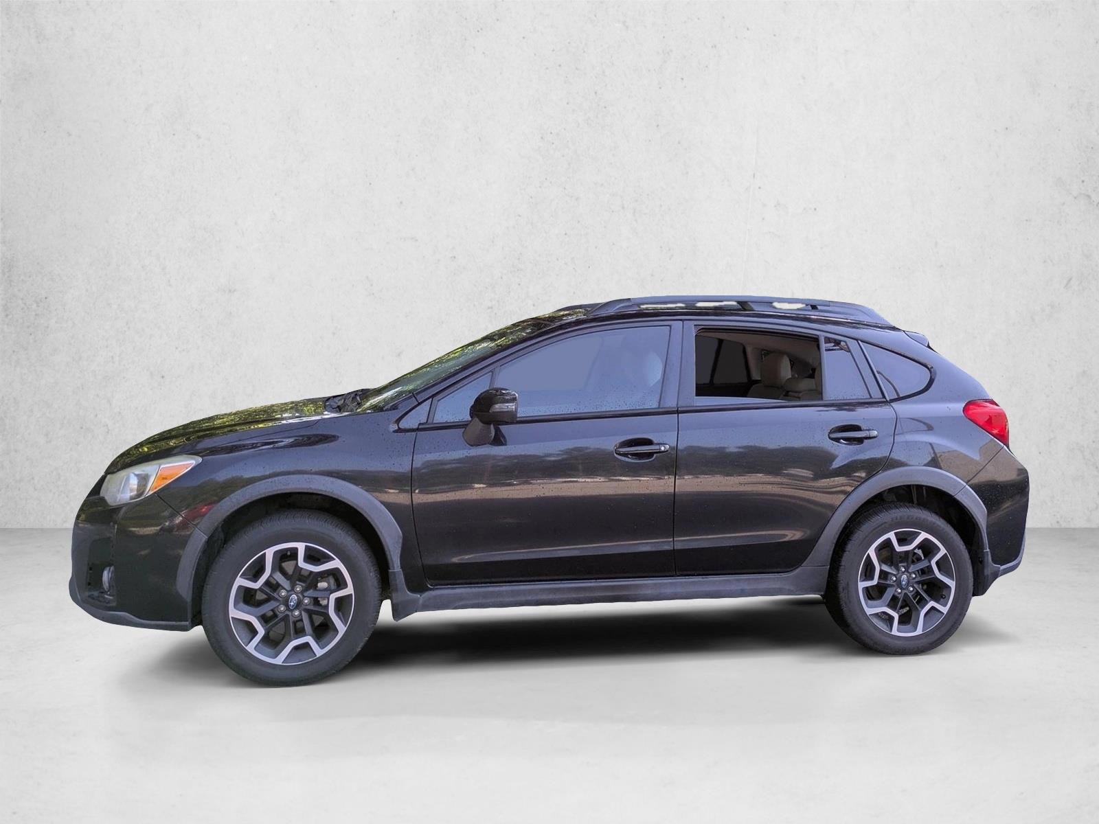 Thumbnail: 2017 Subaru Crosstrek - 2