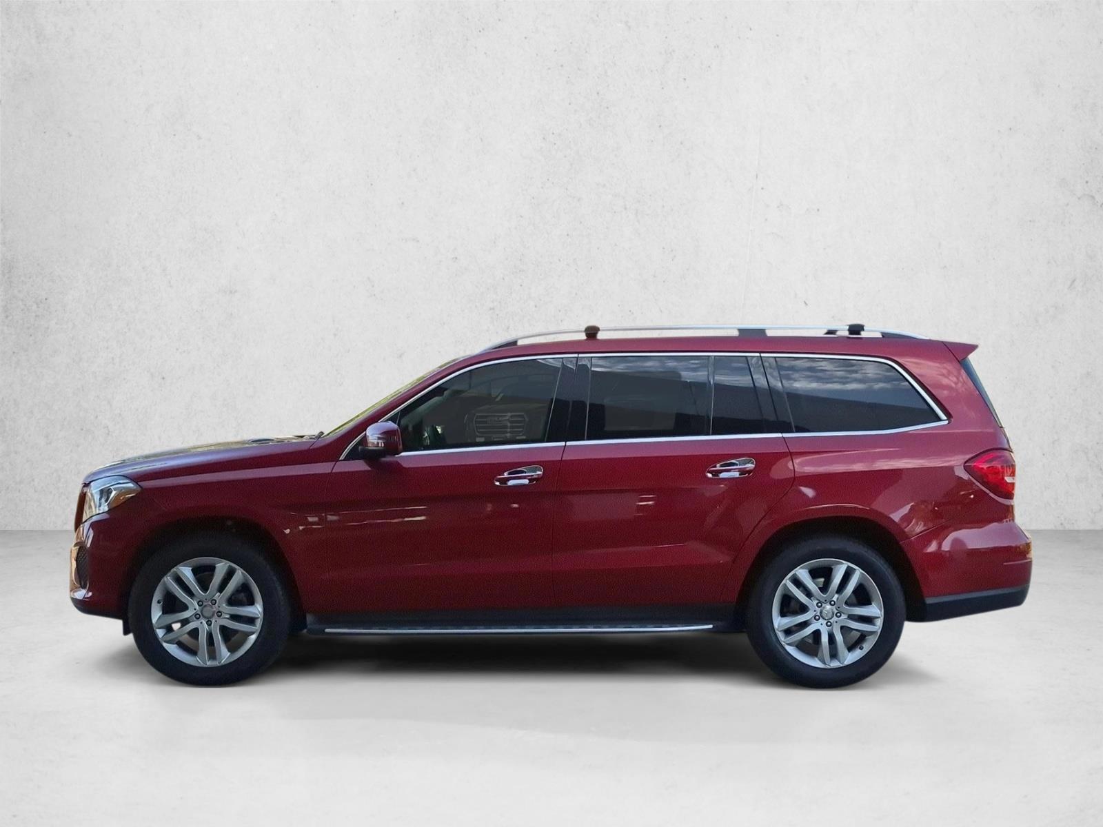 Thumbnail: 2017 Mercedes-Benz GLS - 2