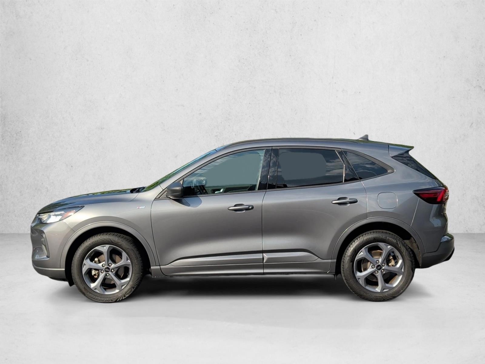 Thumbnail: 2023 Ford Escape - 2