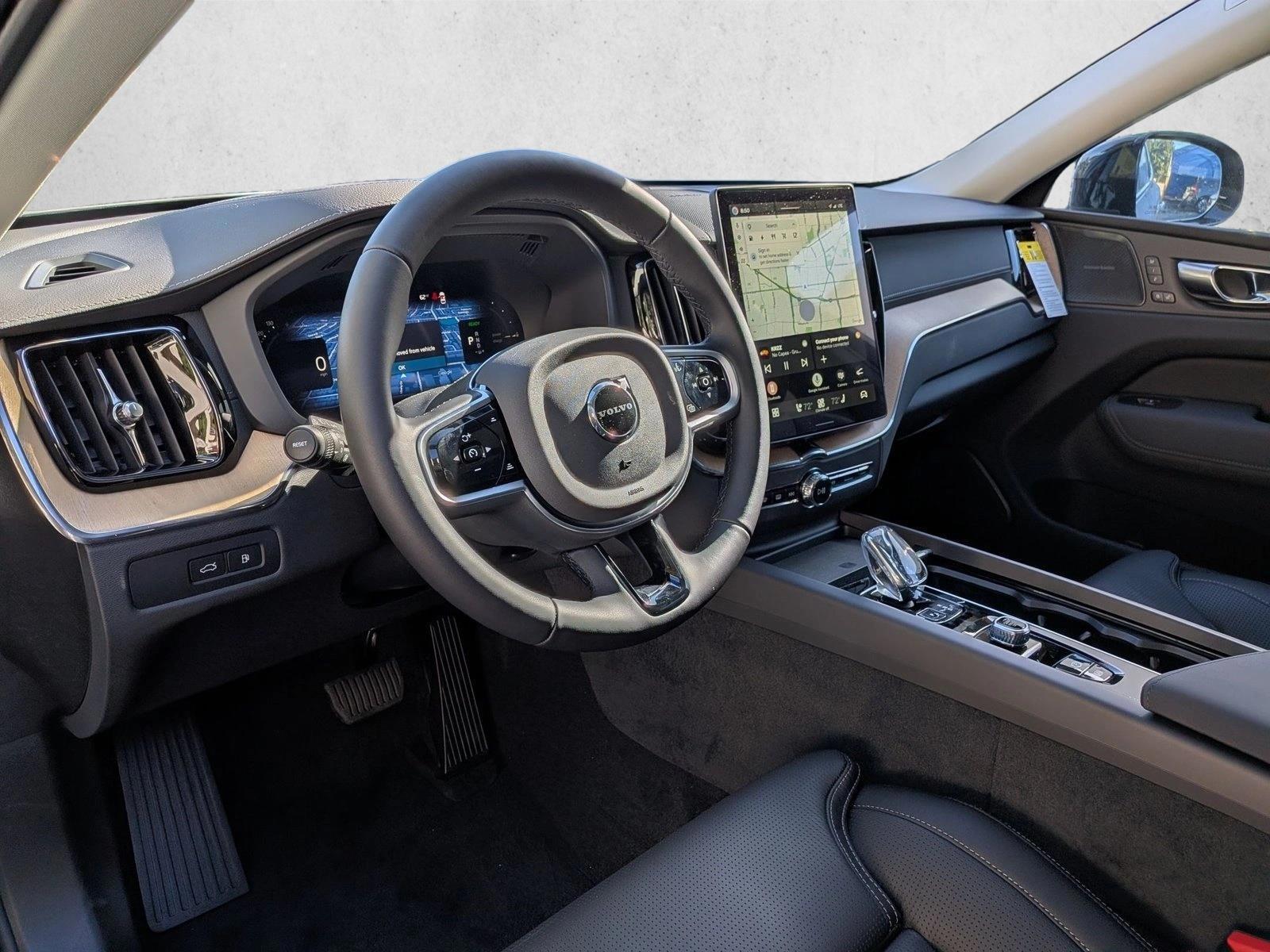 Thumbnail: 2026 Volvo XC60 - 3