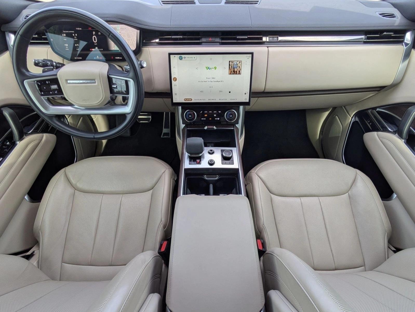 Thumbnail: 2023 Land Rover Range Rover - 3