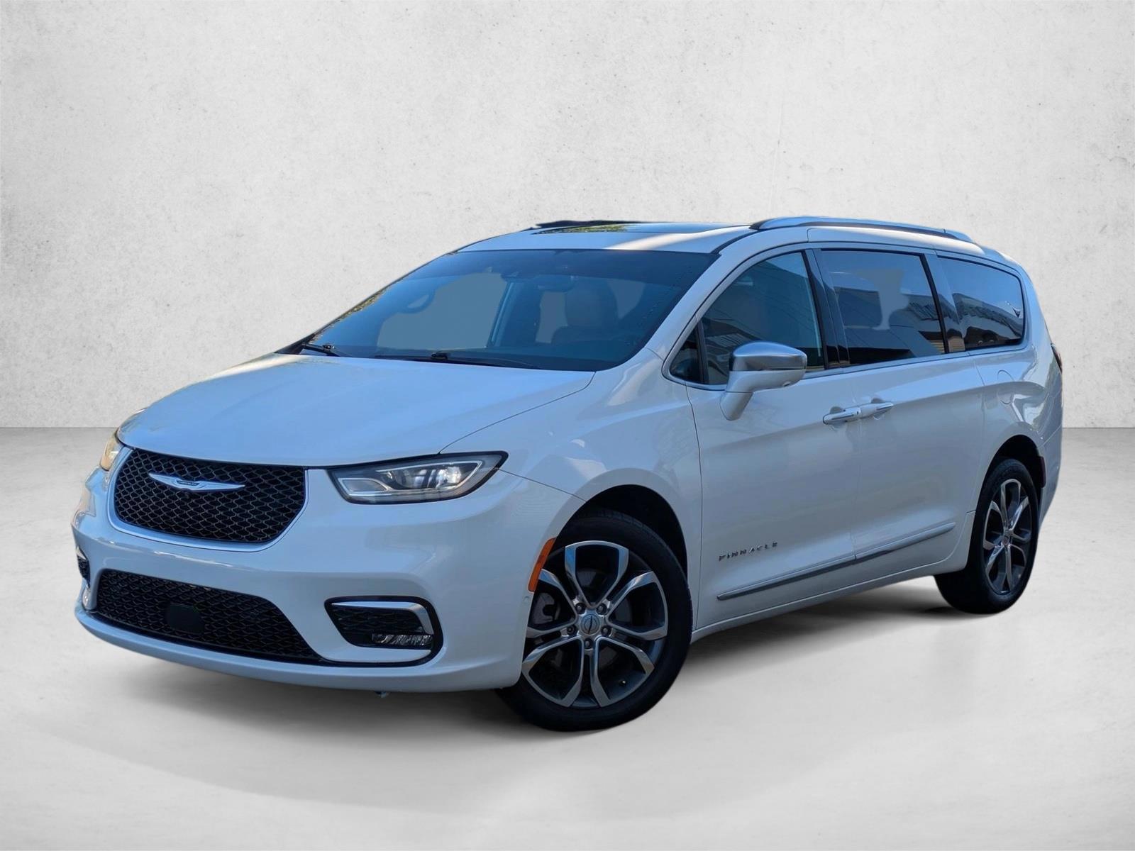 Thumbnail: 2022 Chrysler Pacifica - 1