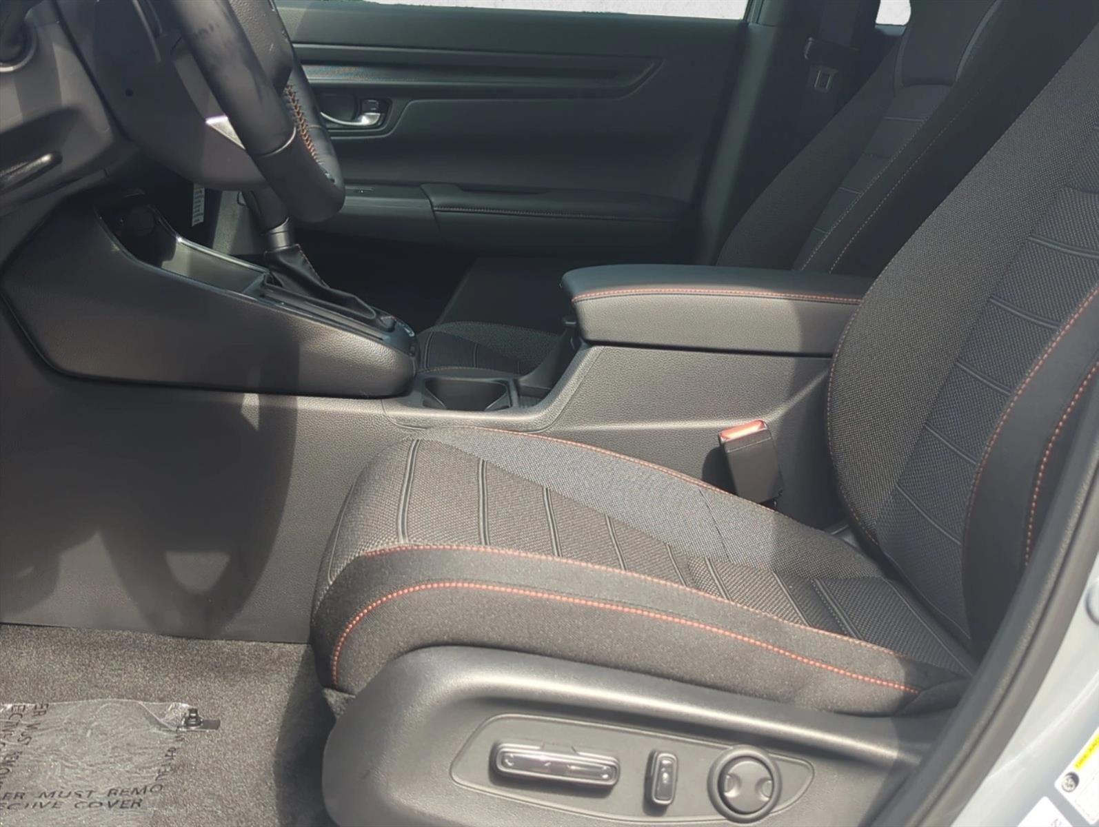 Thumbnail: 2026 Honda CR-V - 4