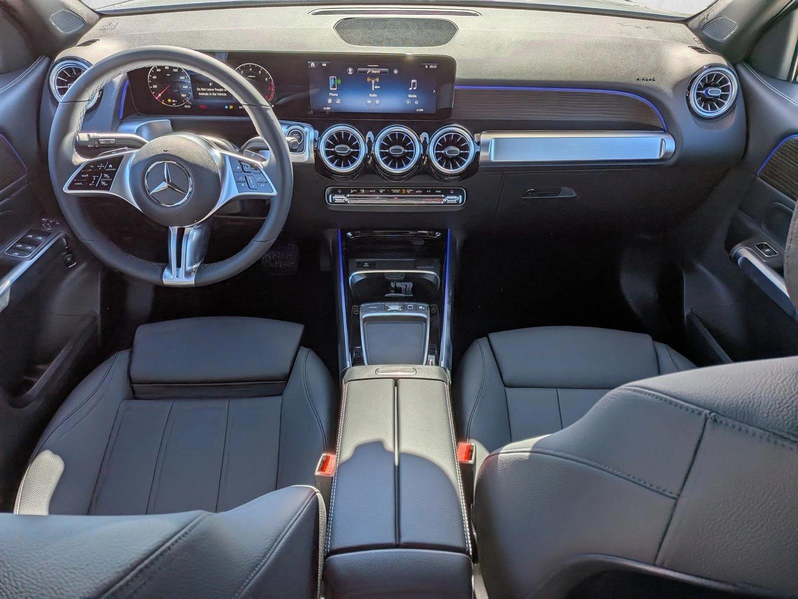 Thumbnail: 2026 Mercedes-Benz GLB - 3