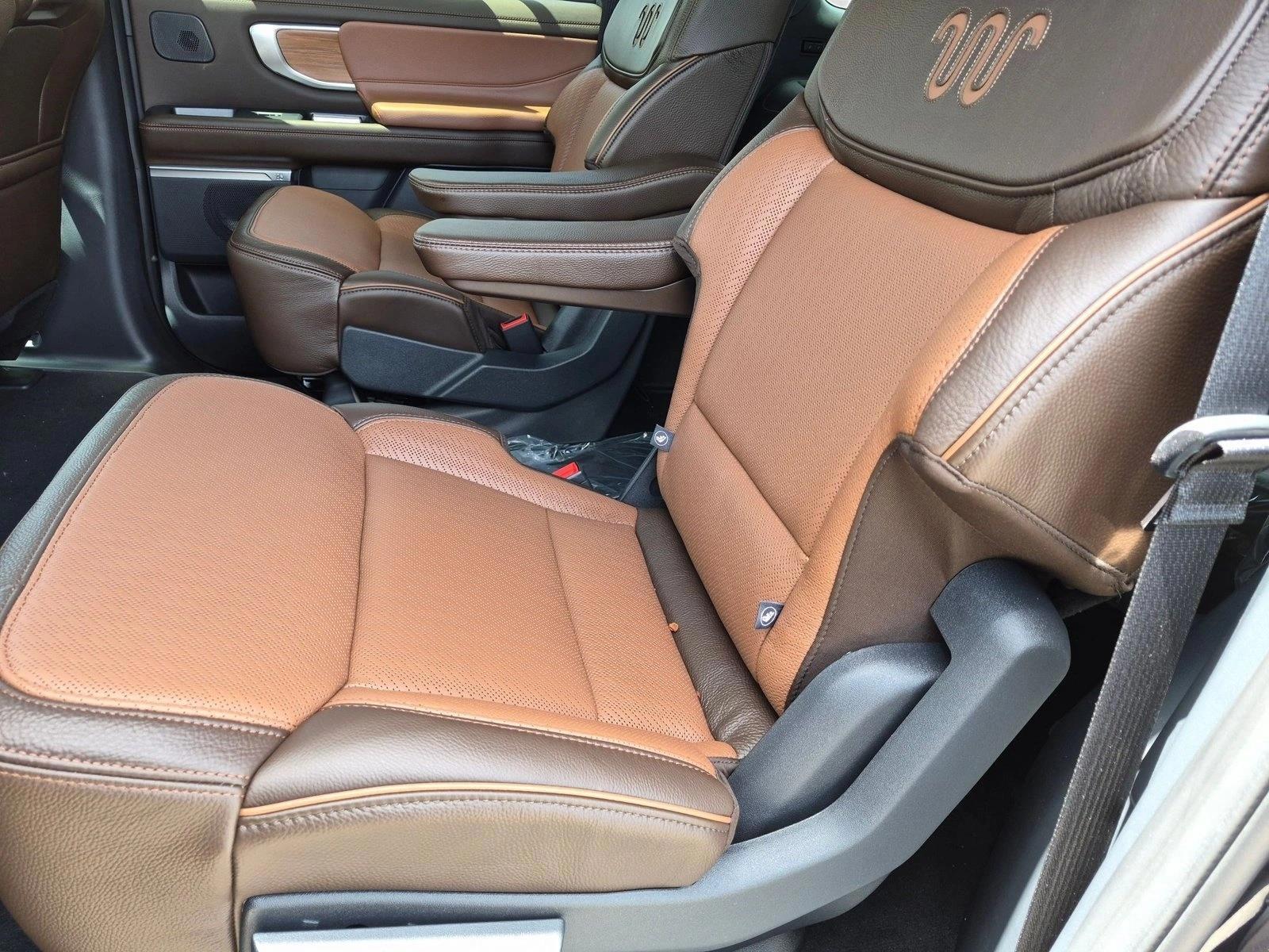 Thumbnail: 2027 Ford Expedition MAX - 5
