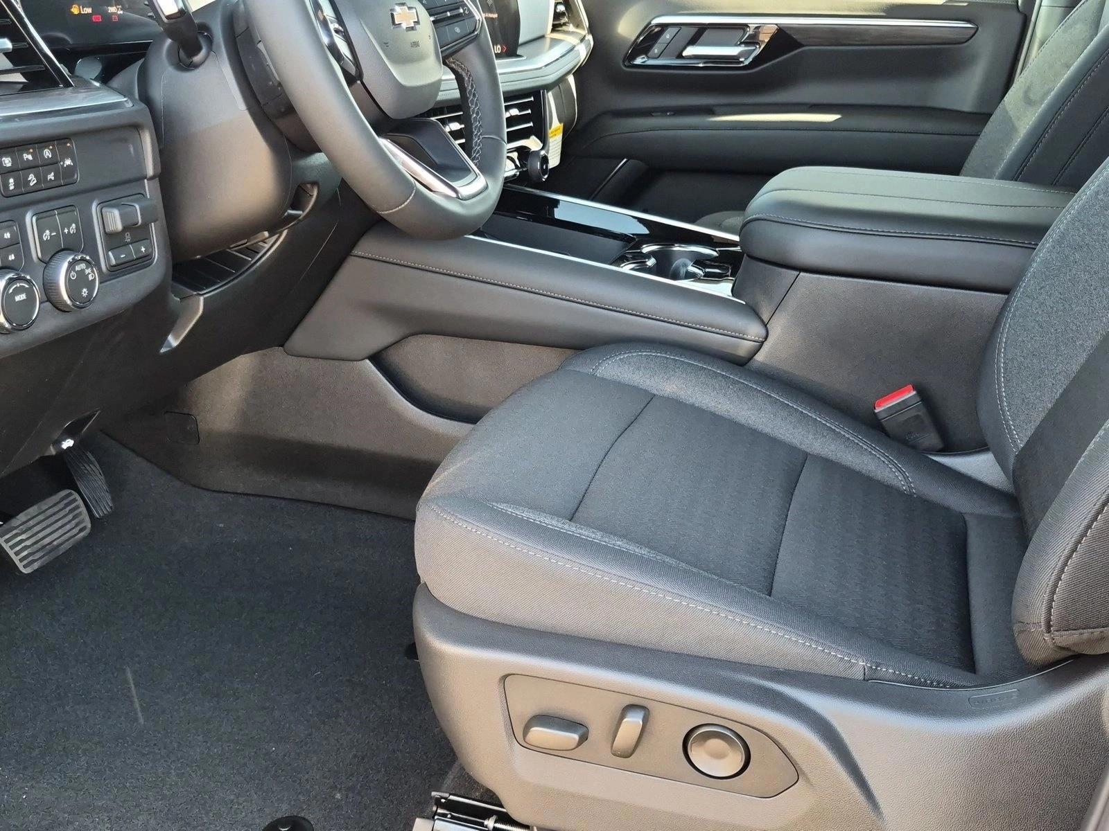 Thumbnail: 2026 Chevrolet Tahoe - 5