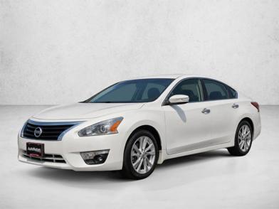 2015 Nissan Altima SV -
                  Centennial, CO