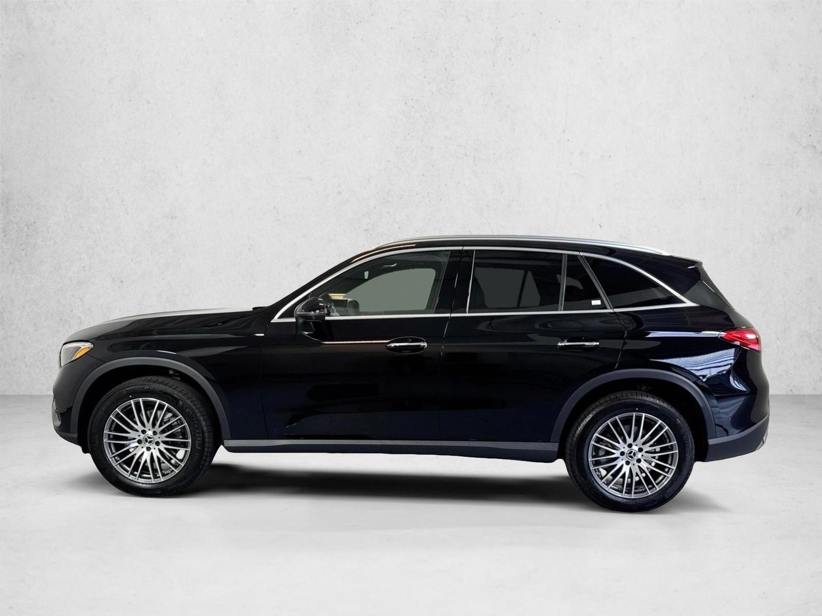 Thumbnail: 2026 Mercedes-Benz GLC - 2