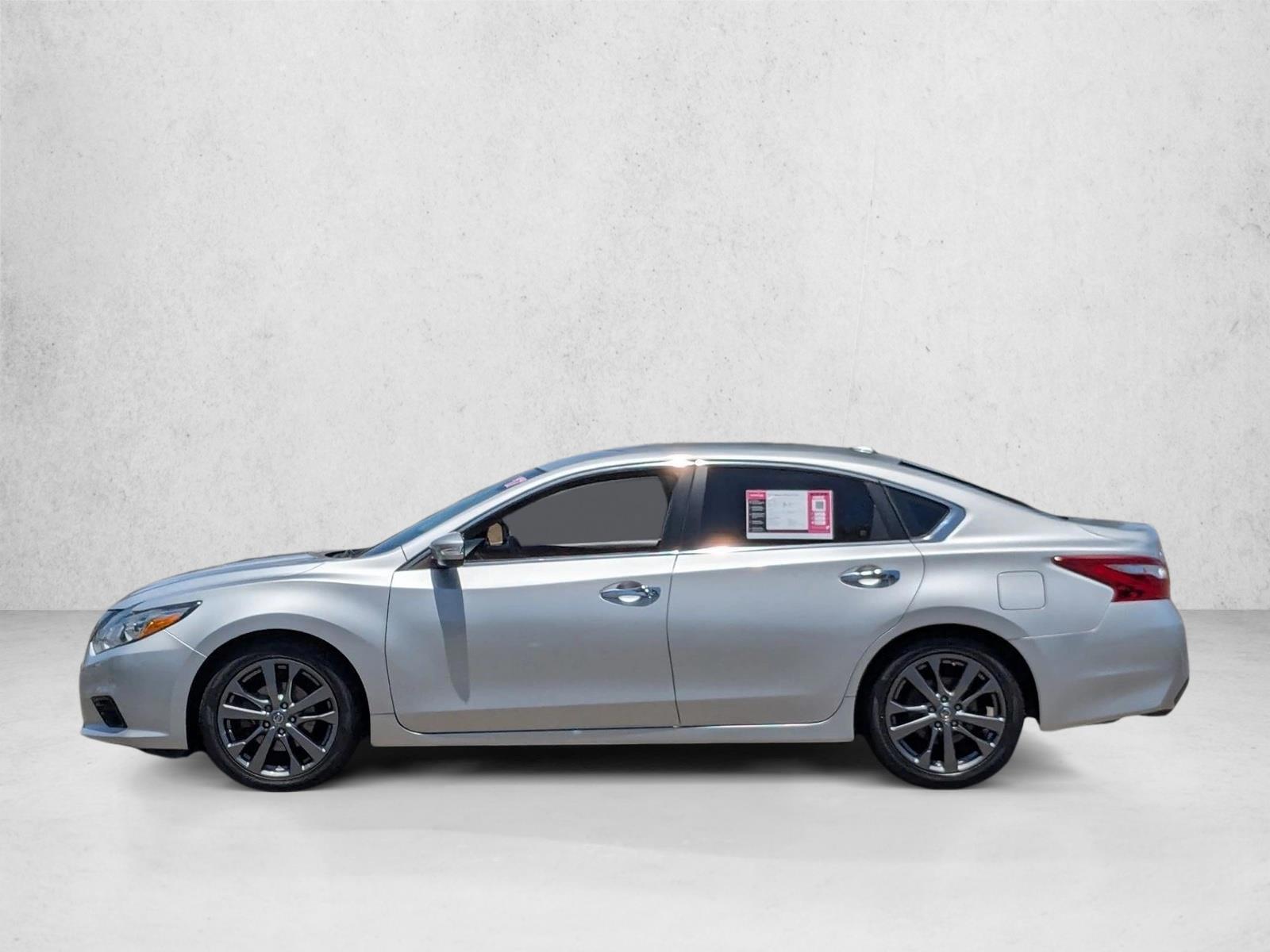 Thumbnail: 2017 Nissan Altima - 2