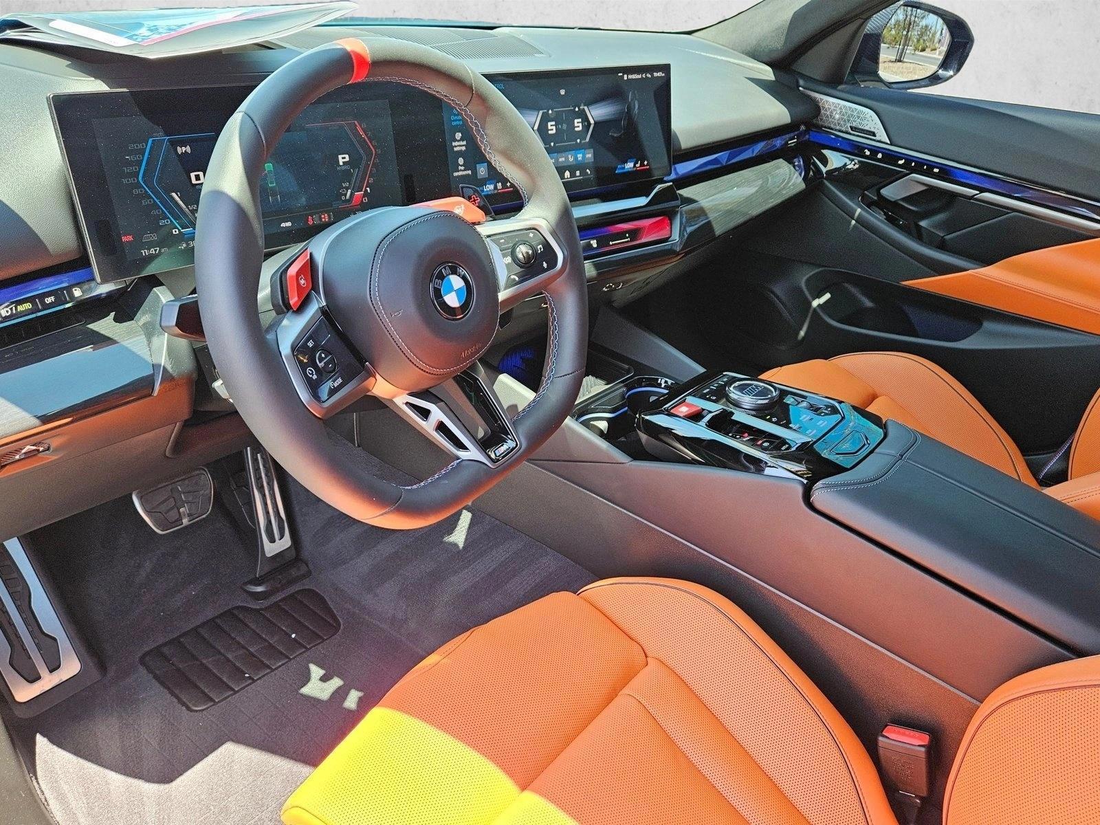 Thumbnail: 2026 BMW M5 - 3