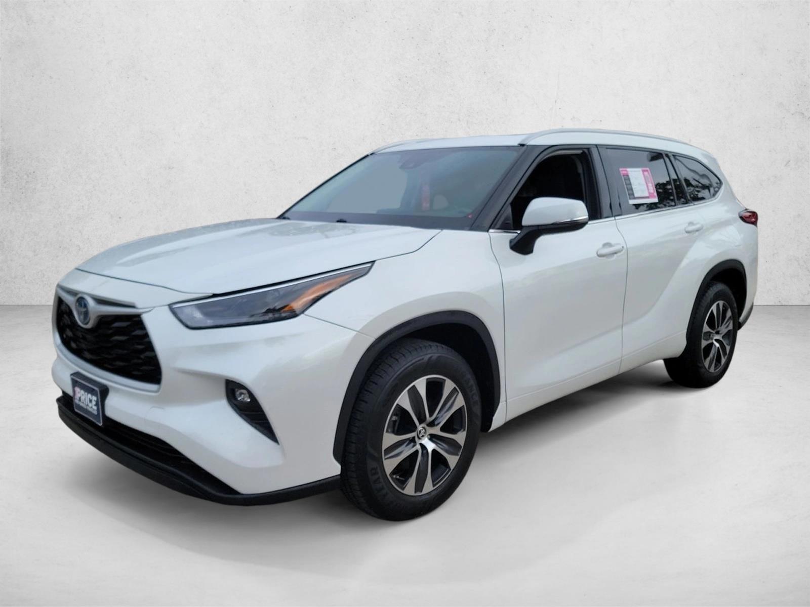Thumbnail: 2022 Toyota Highlander - 1
