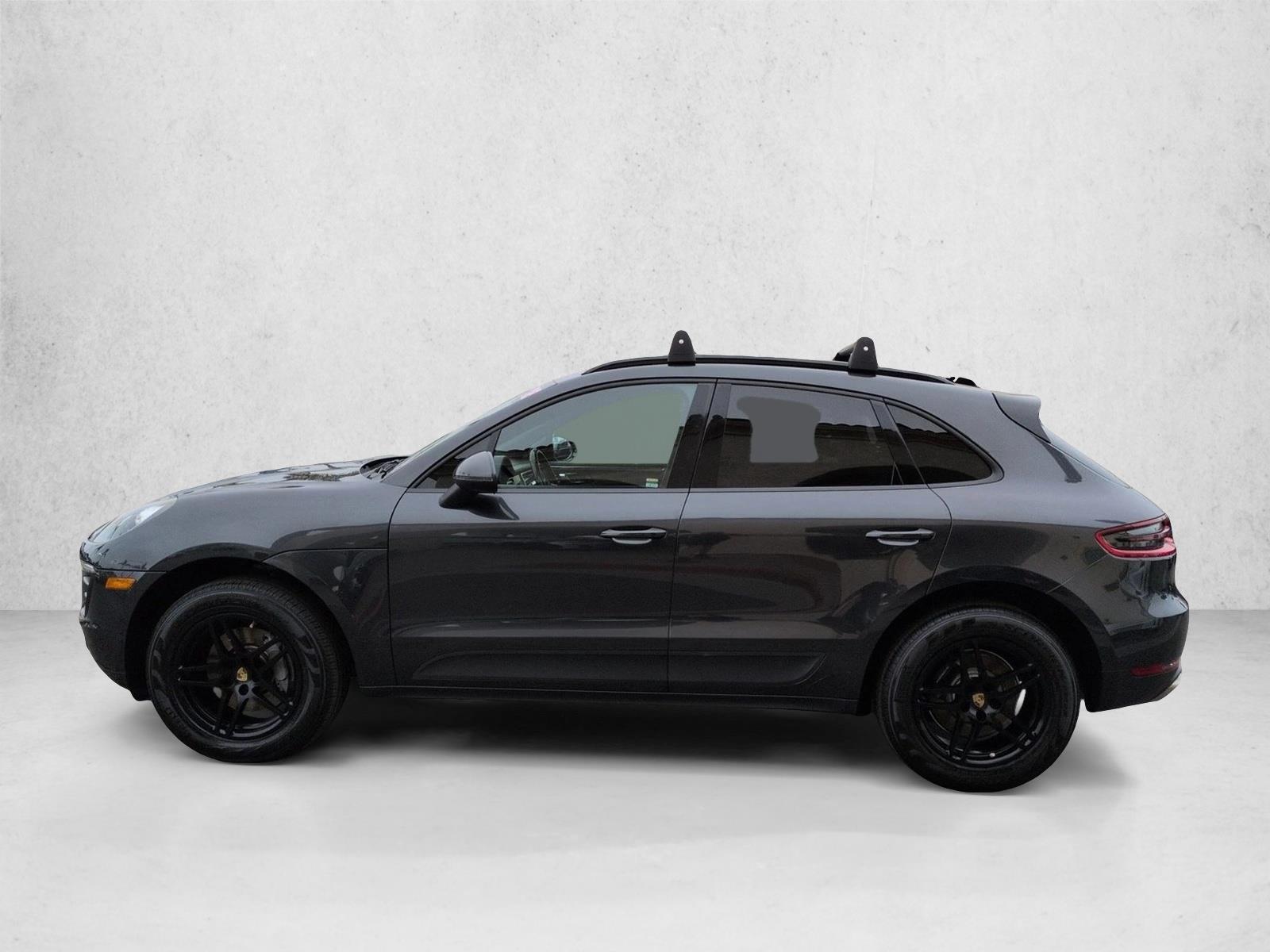 Thumbnail: 2018 Porsche Macan - 2