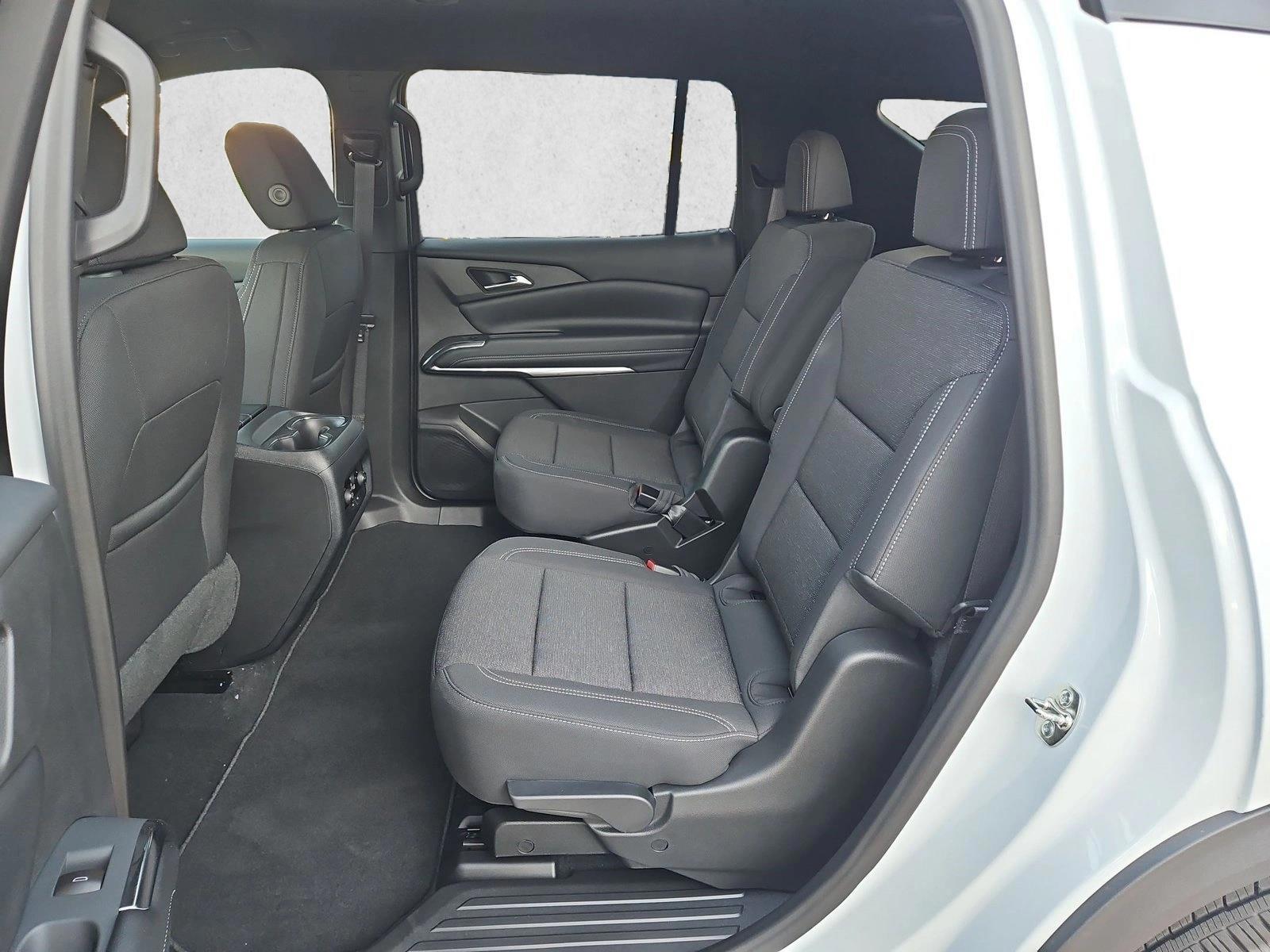 2027 Chevrolet Traverse LT - Photo 16