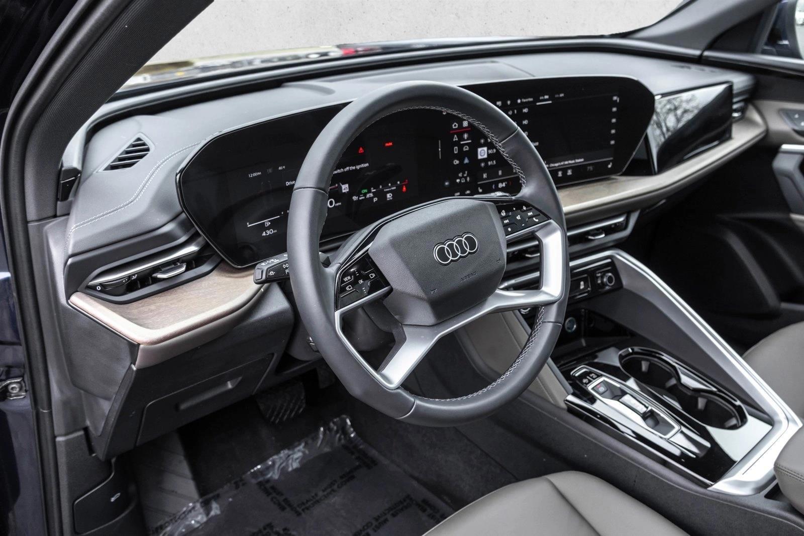 Thumbnail: 2025 Audi Q5 - 3