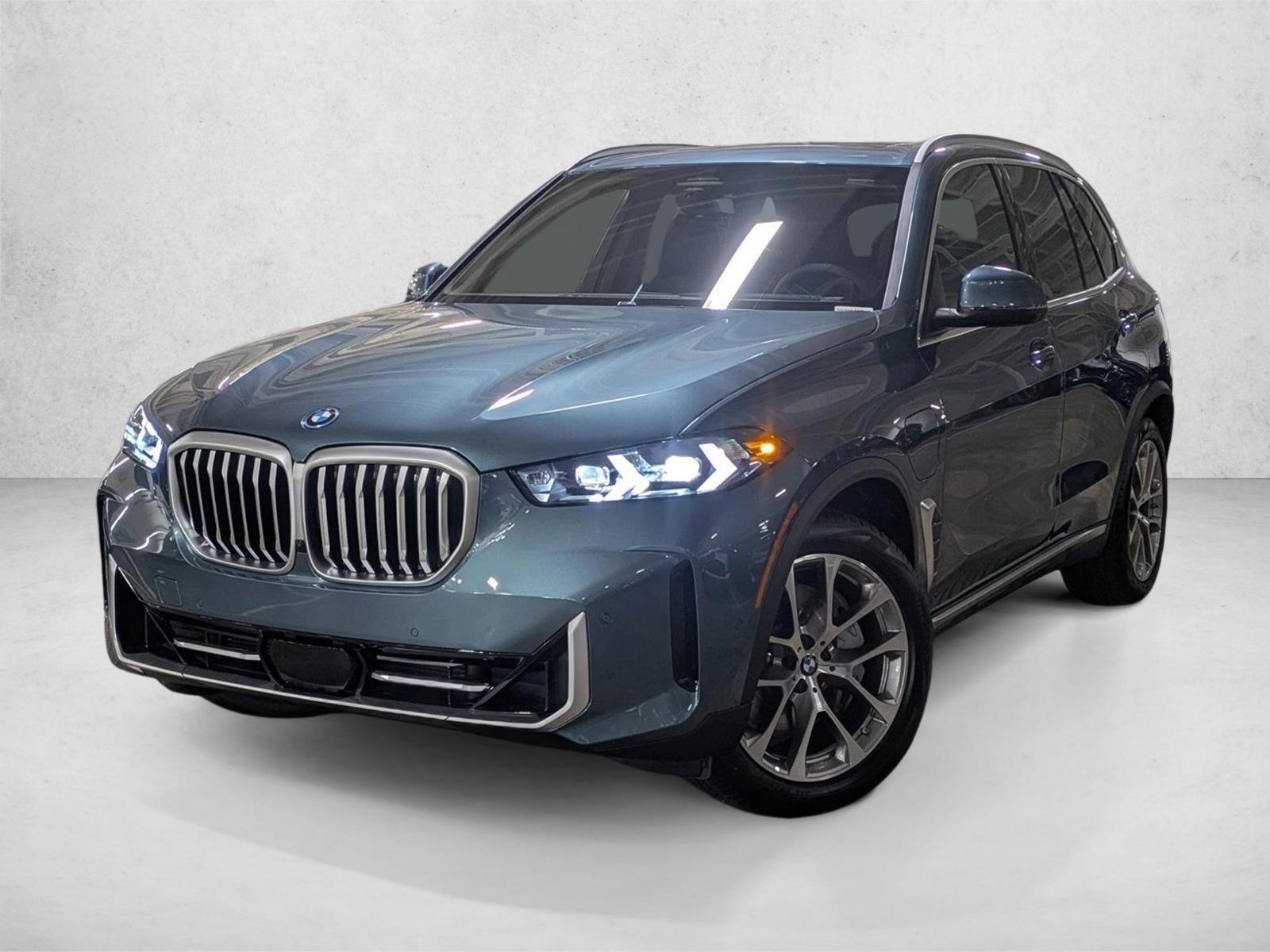 Thumbnail: 2026 BMW X5 - 1