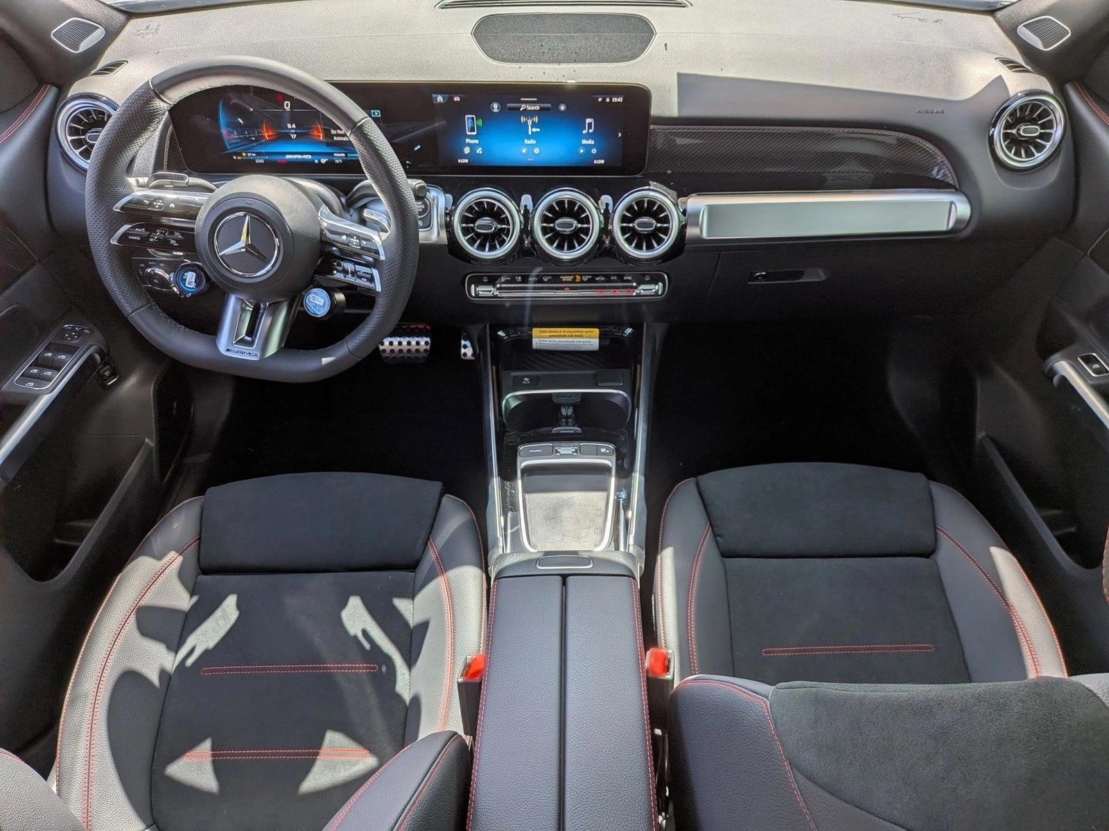 Thumbnail: 2026 Mercedes-Benz GLB - 3
