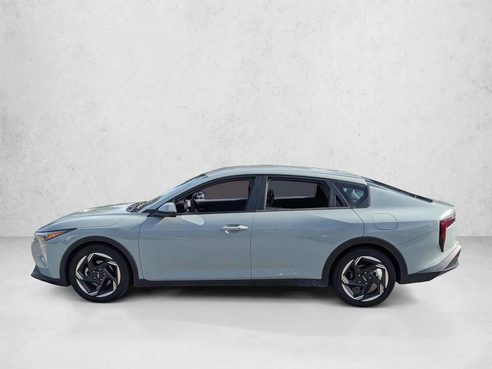 Thumbnail: 2025 Kia K4 - 2