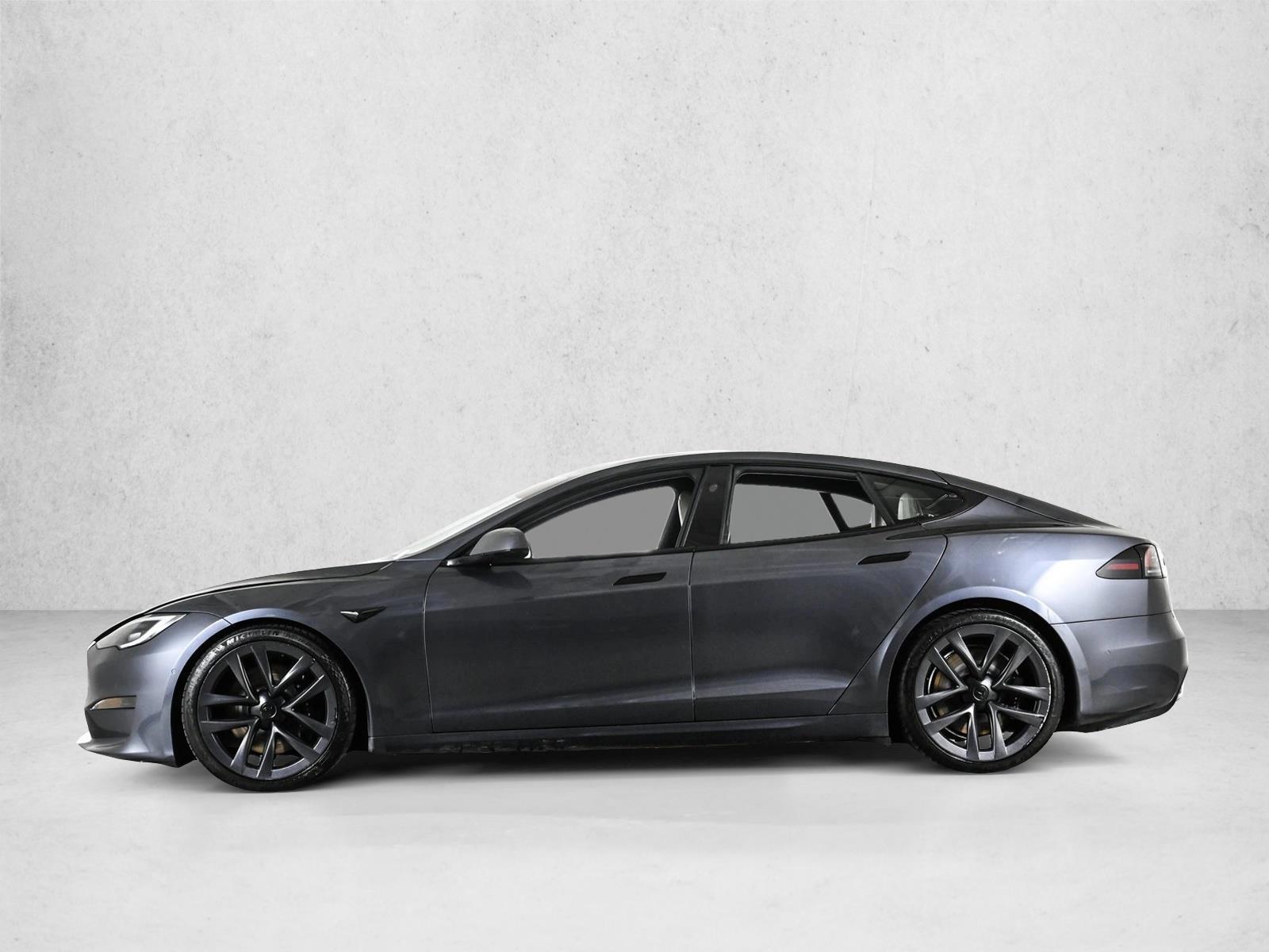 Thumbnail: 2022 Tesla Model S - 2