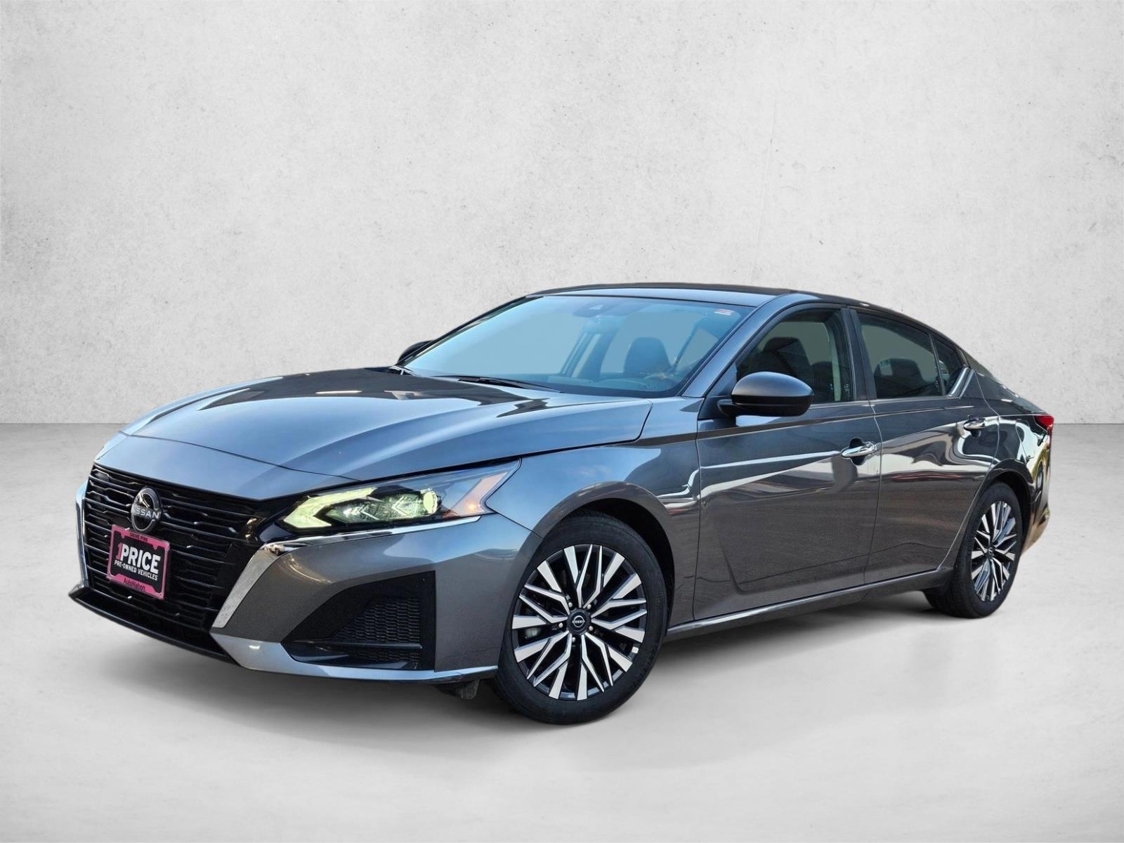 Thumbnail: 2025 Nissan Altima - 1