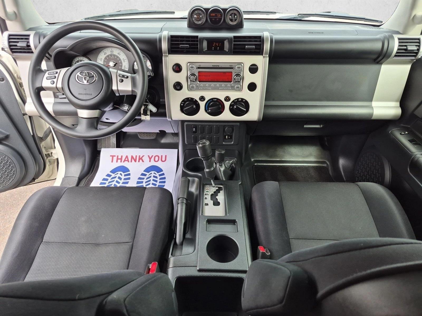 Thumbnail: 2013 Toyota FJ Cruiser - 3