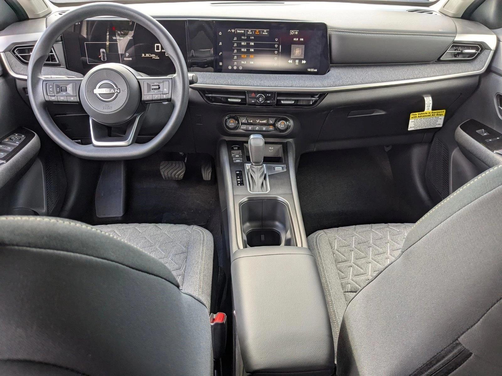 Thumbnail: 2026 Nissan Kicks - 4