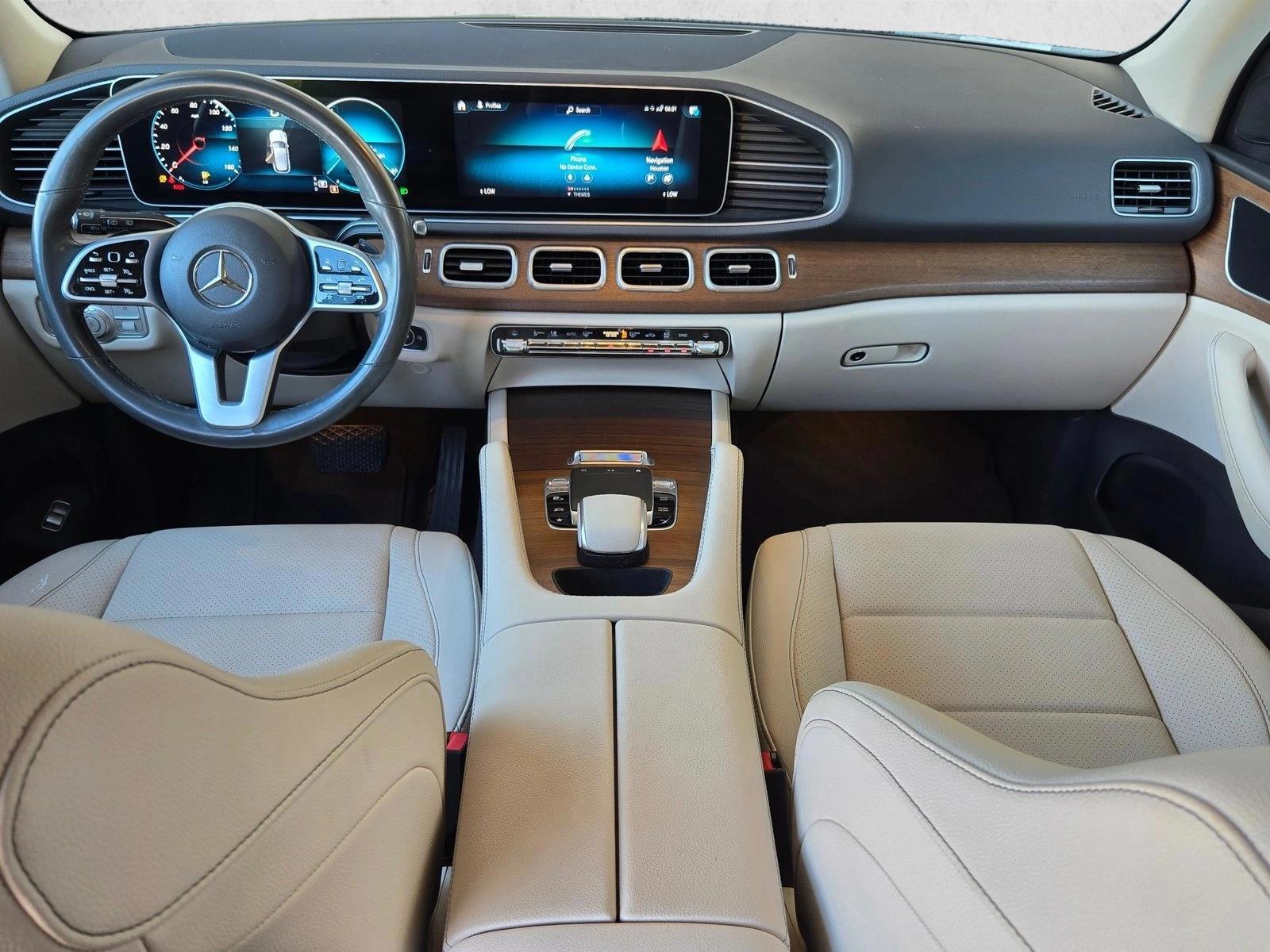 Thumbnail: 2020 Mercedes-Benz GLE - 3