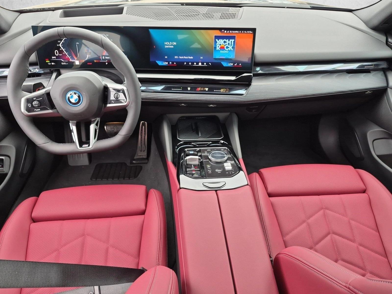 Thumbnail: 2027 BMW i5 - 4