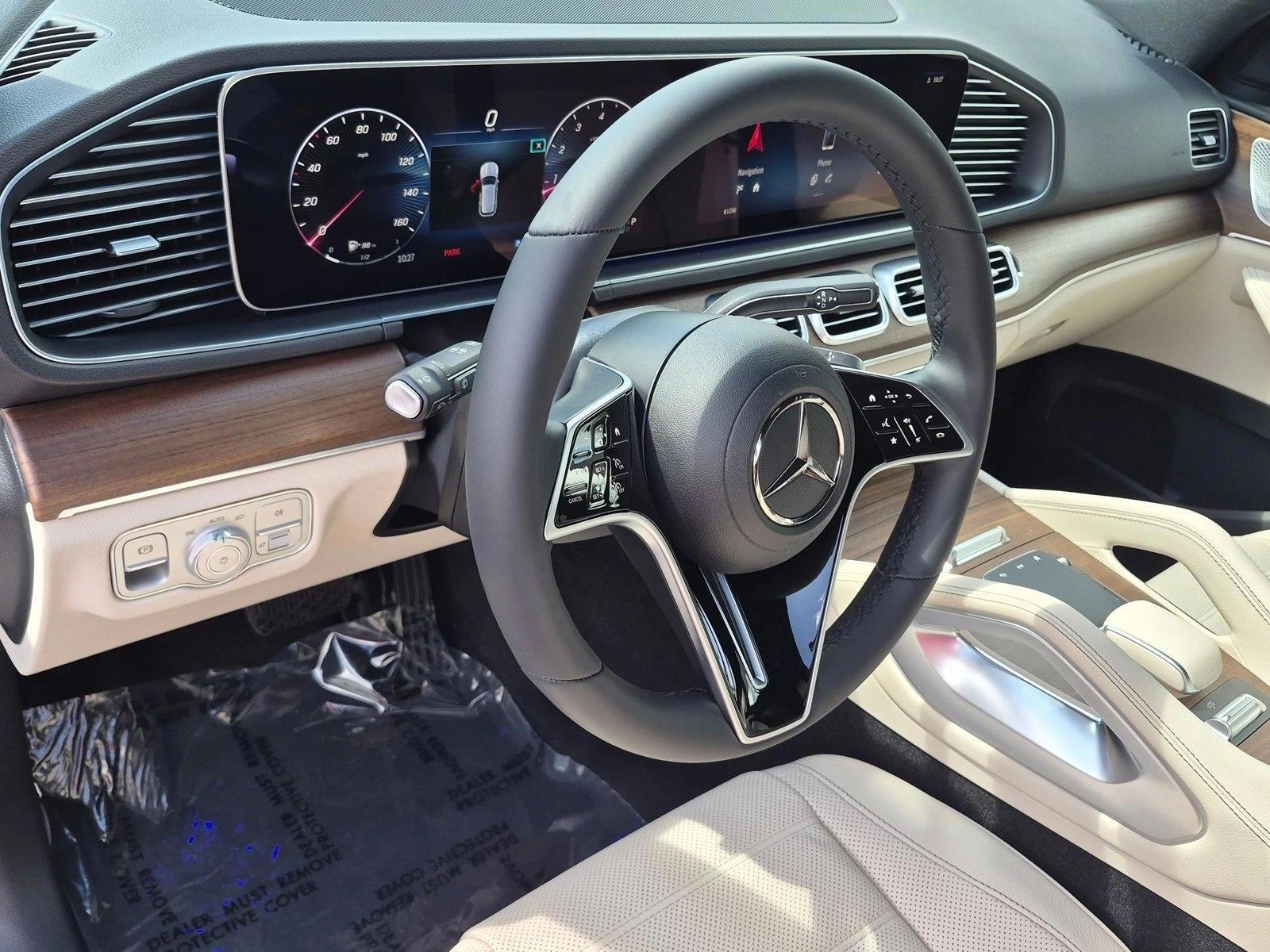 Thumbnail: 2026 Mercedes-Benz GLE - 3