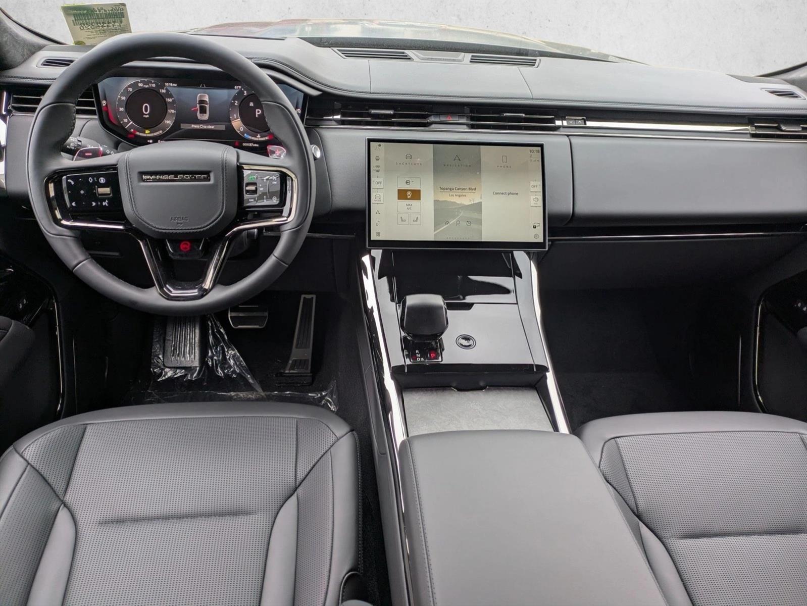 Thumbnail: 2025 Land Rover Range Rover Sport - 4