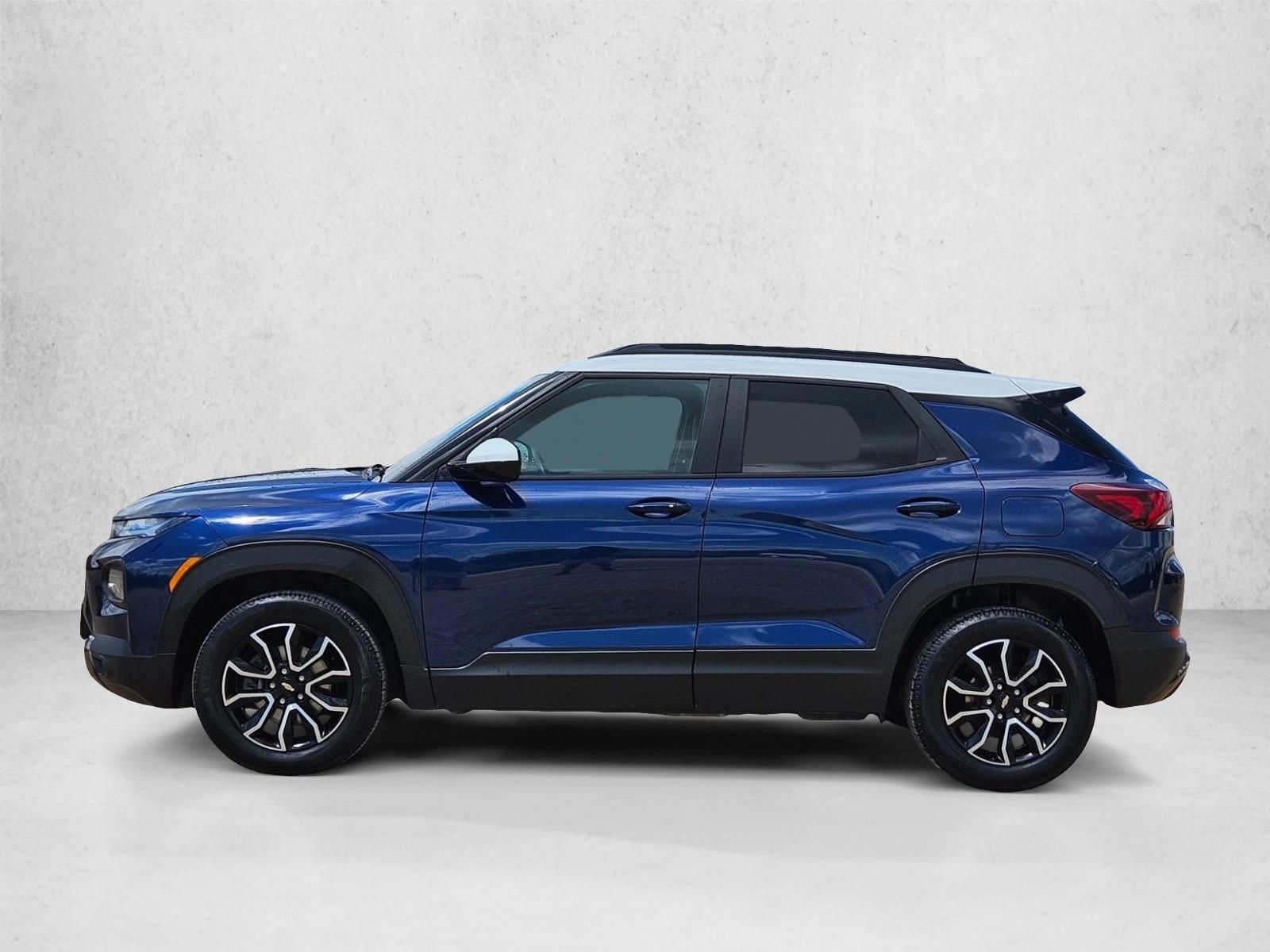 Thumbnail: 2023 Chevrolet TrailBlazer - 2