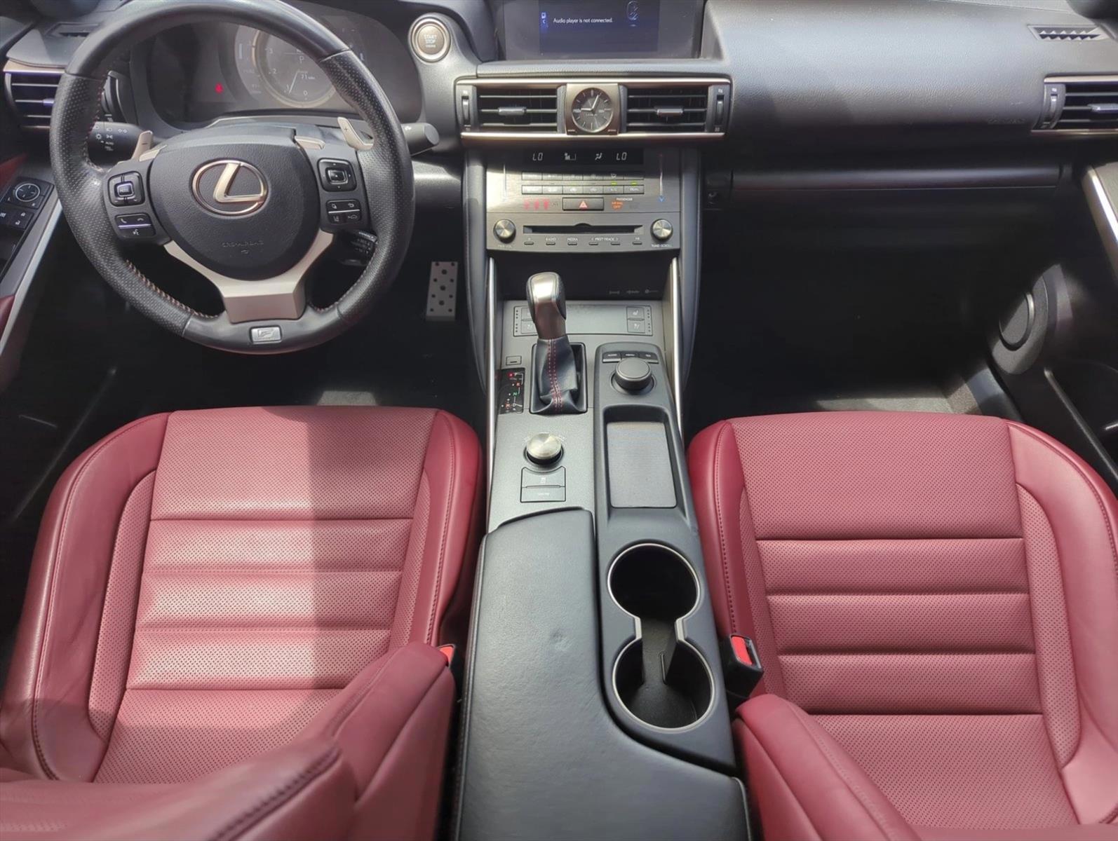 Thumbnail: 2020 Lexus IS - 2