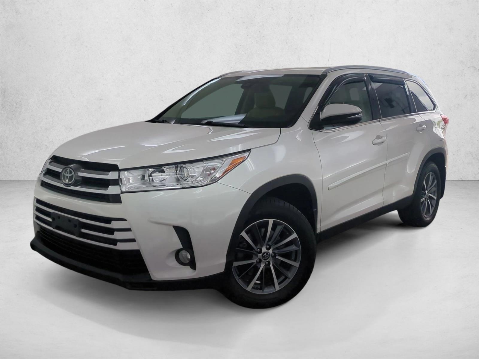 Thumbnail: 2019 Toyota Highlander - 1