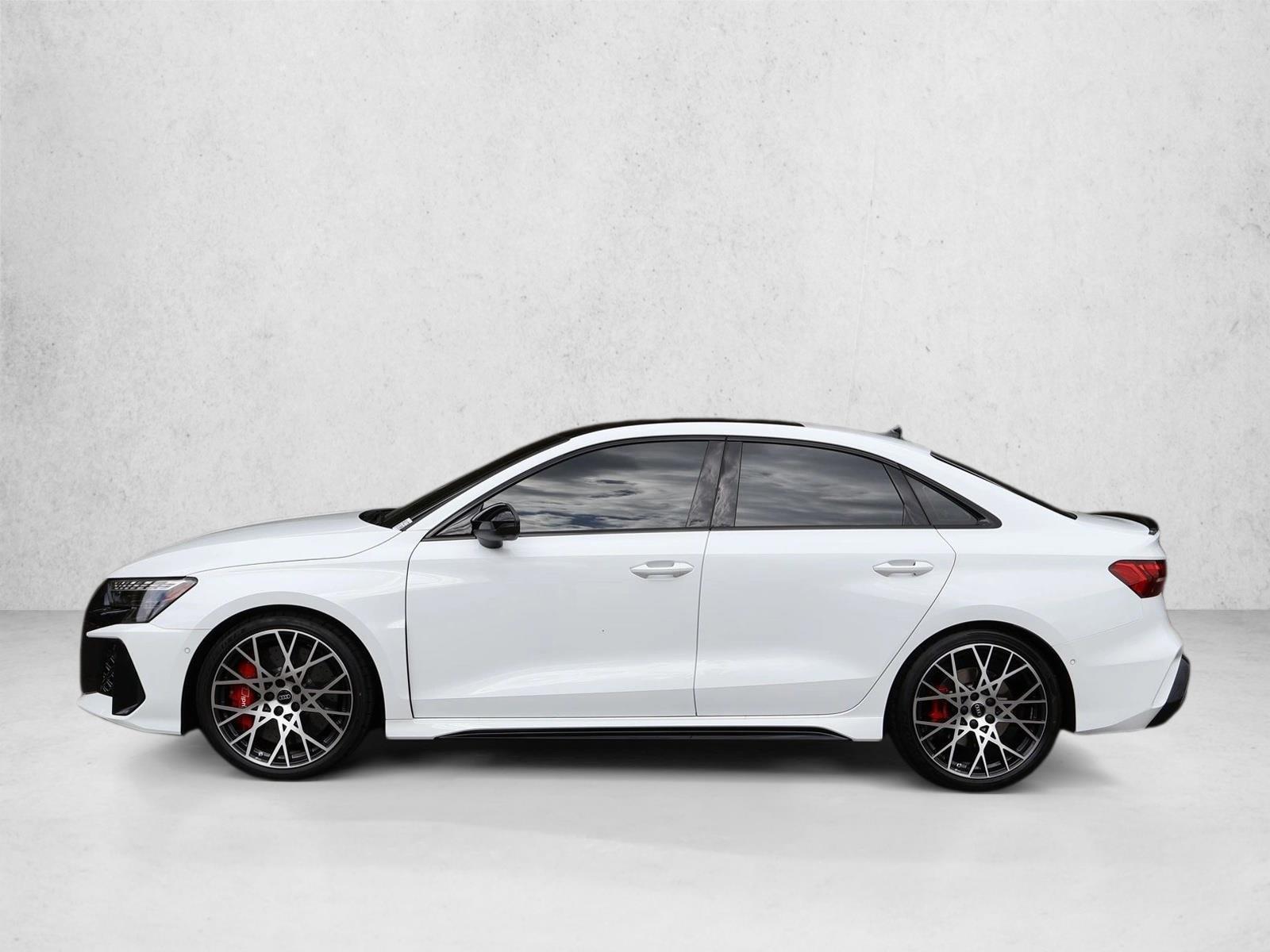 Thumbnail: 2025 Audi RS 3 - 2