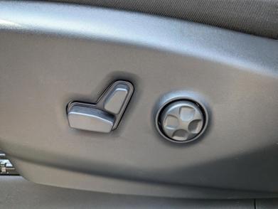 2026 Chrysler Voyager