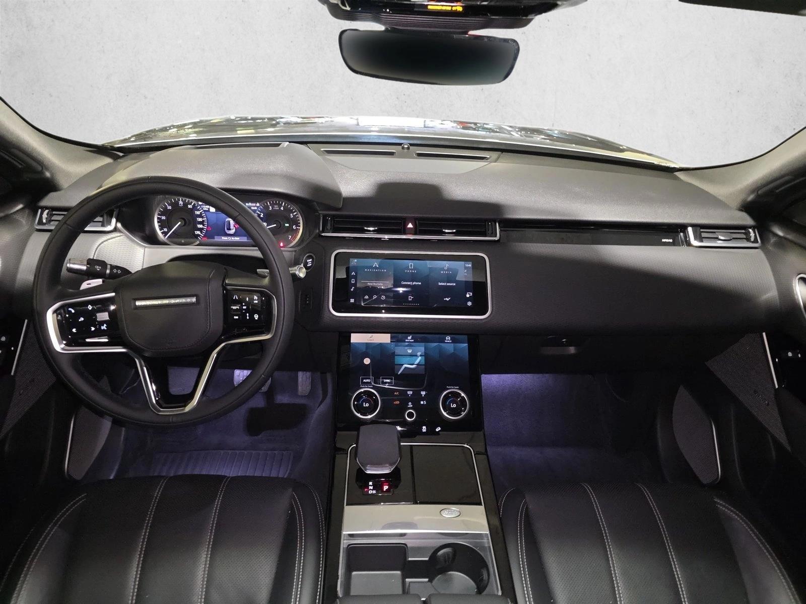 Thumbnail: 2022 Land Rover Range Rover Velar - 3