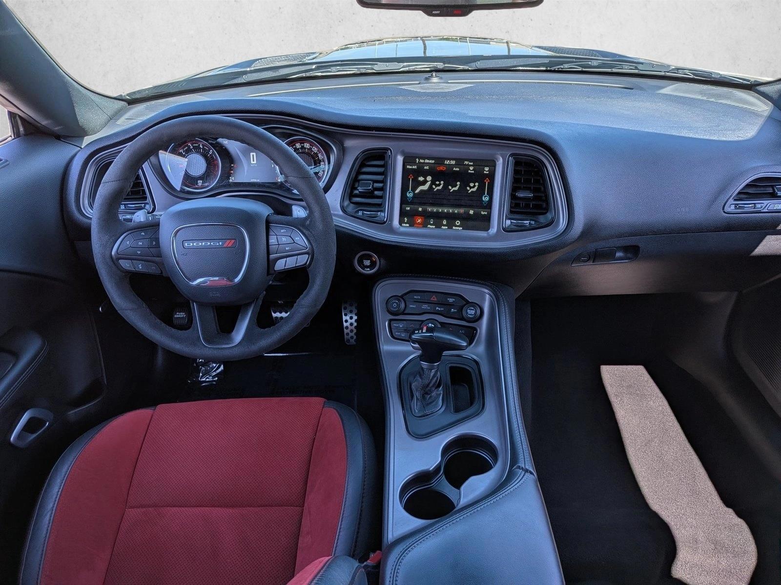 Thumbnail: 2023 Dodge Challenger - 3