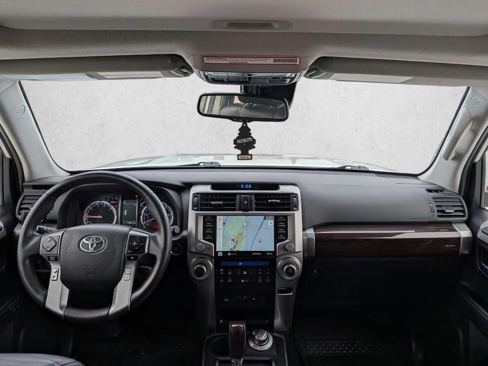 Thumbnail: 2022 Toyota 4Runner - 4