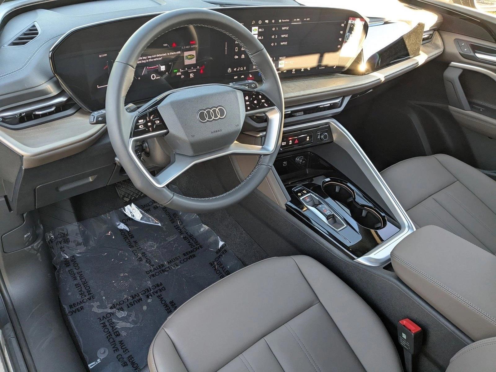 Thumbnail: 2025 Audi Q5 - 3