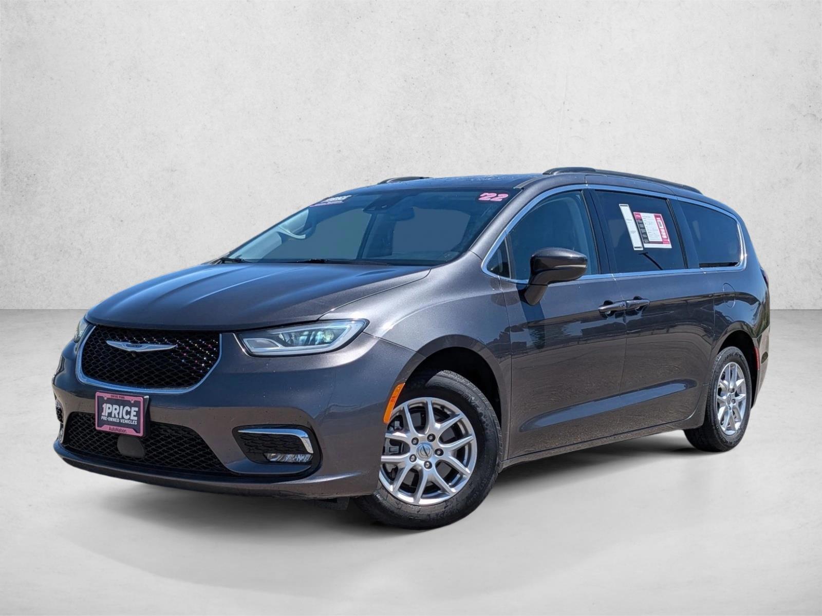 Thumbnail: 2022 Chrysler Pacifica - 1