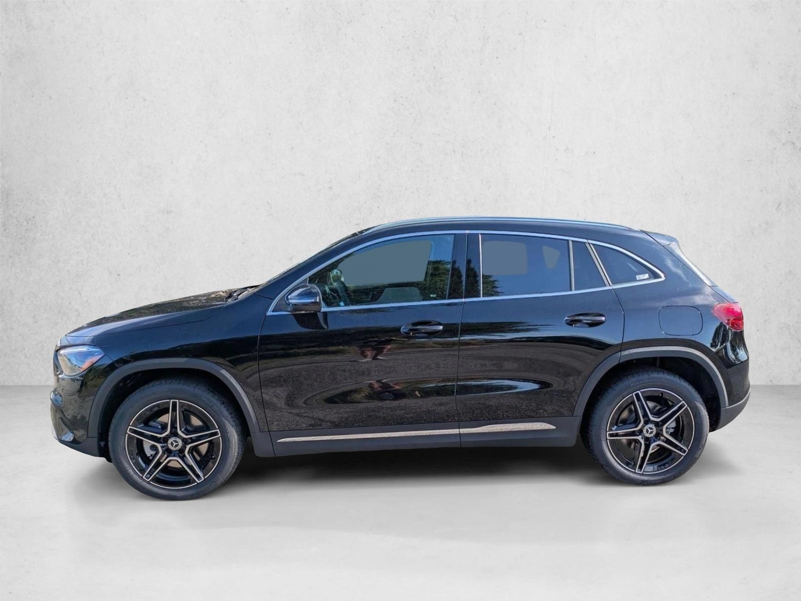 Thumbnail: 2026 Mercedes-Benz GLA - 2