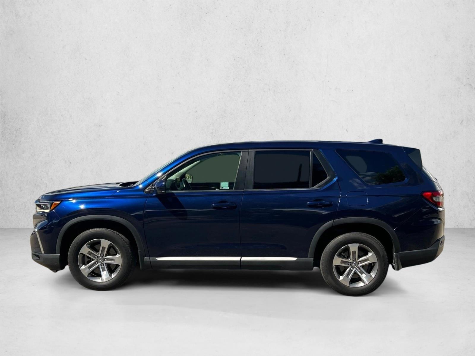 Thumbnail: 2023 Honda Pilot - 2