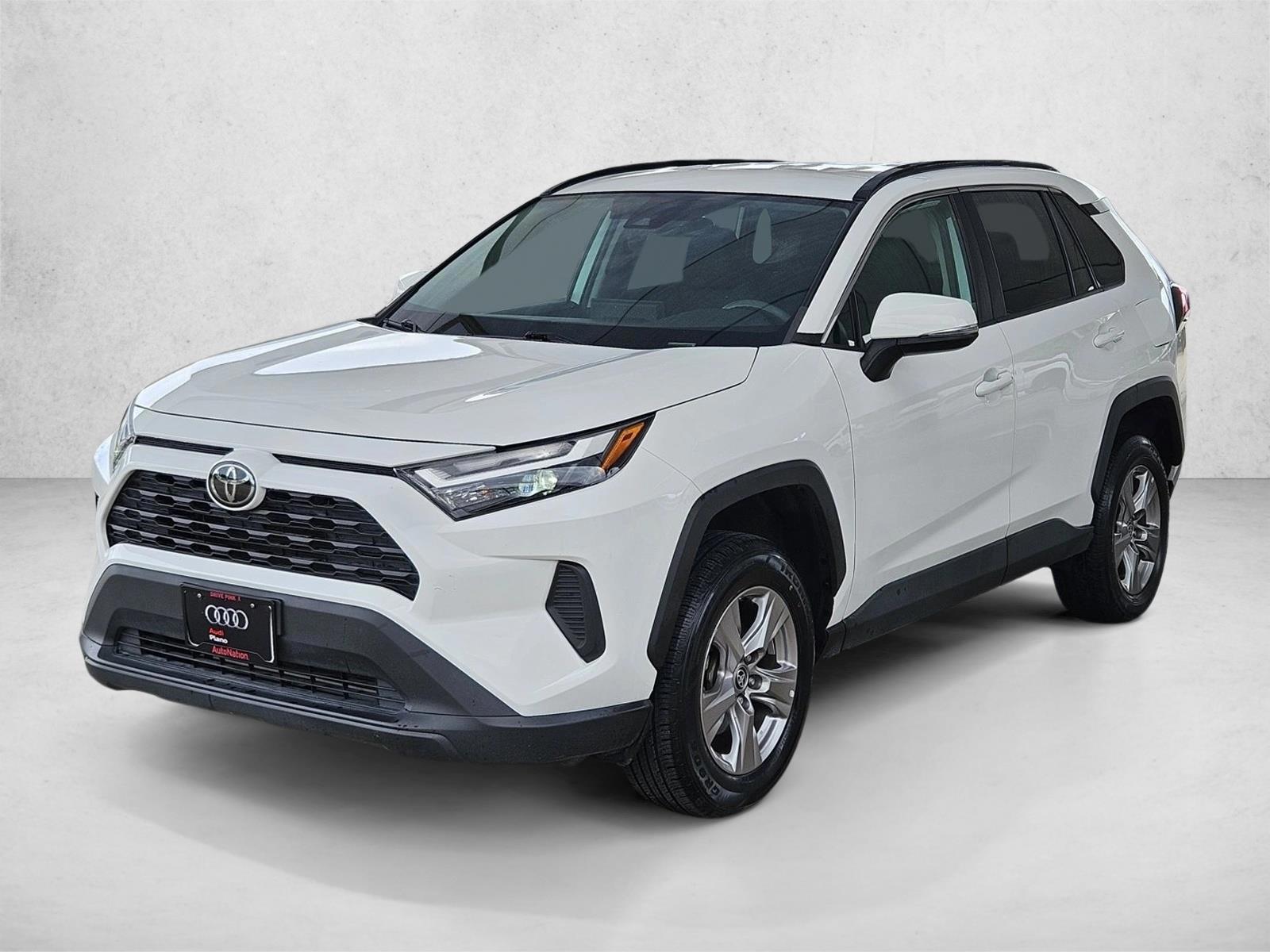 Thumbnail: 2022 Toyota RAV4 - 1