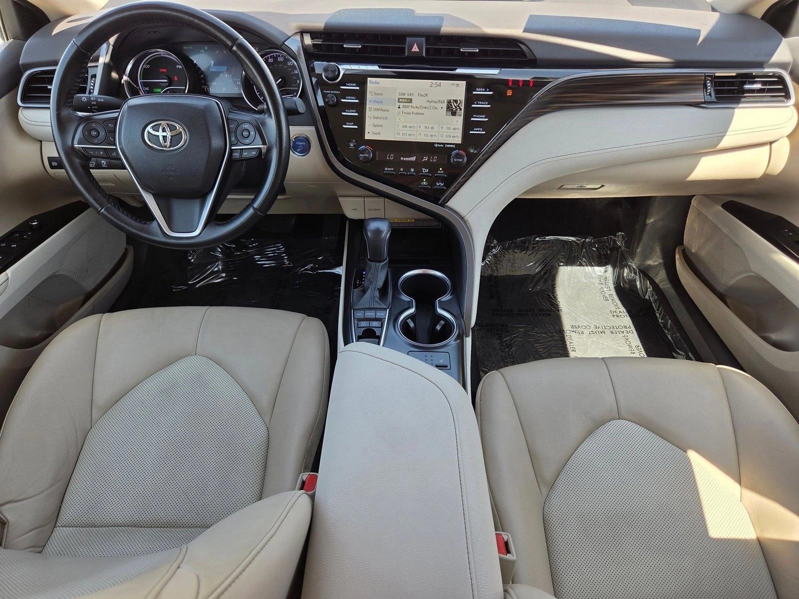 Thumbnail: 2020 Toyota Camry - 3