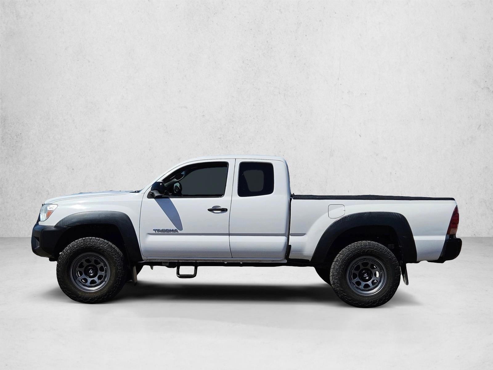 Thumbnail: 2014 Toyota Tacoma - 2