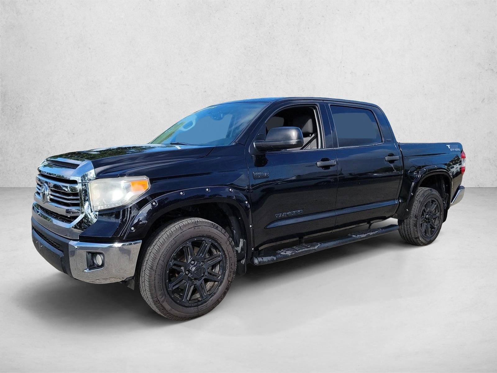 Thumbnail: 2017 Toyota Tundra - 1