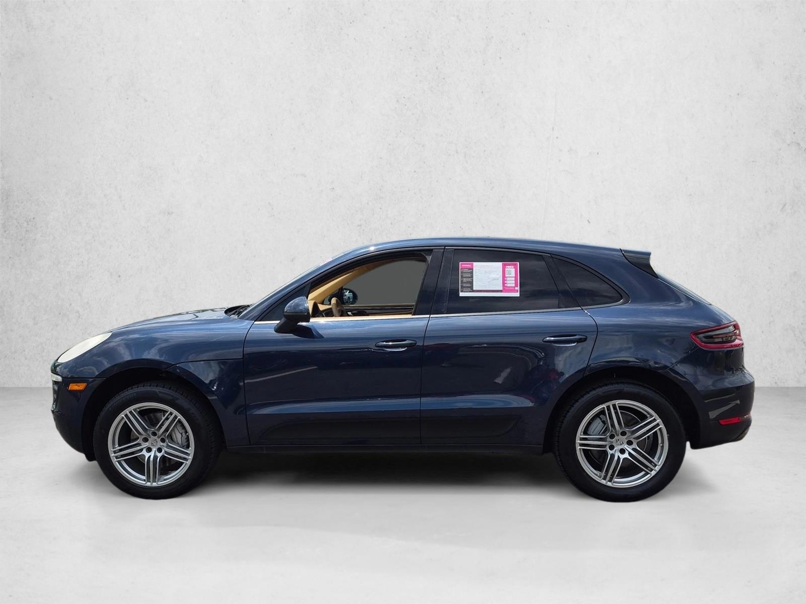 Thumbnail: 2015 Porsche Macan - 2