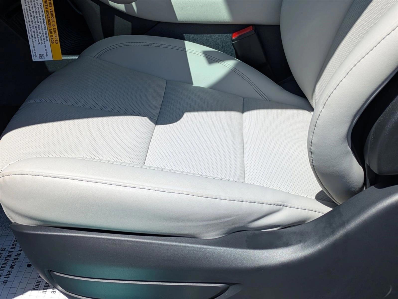 Thumbnail: 2026 Lincoln Aviator - 3