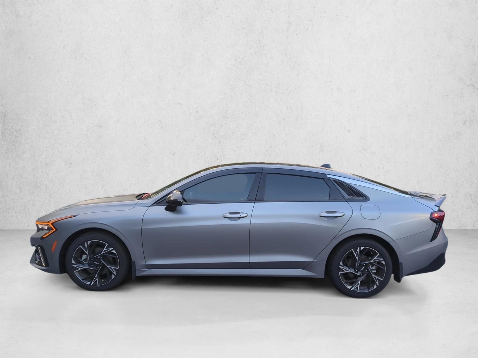 Thumbnail: 2025 Kia K5 - 2