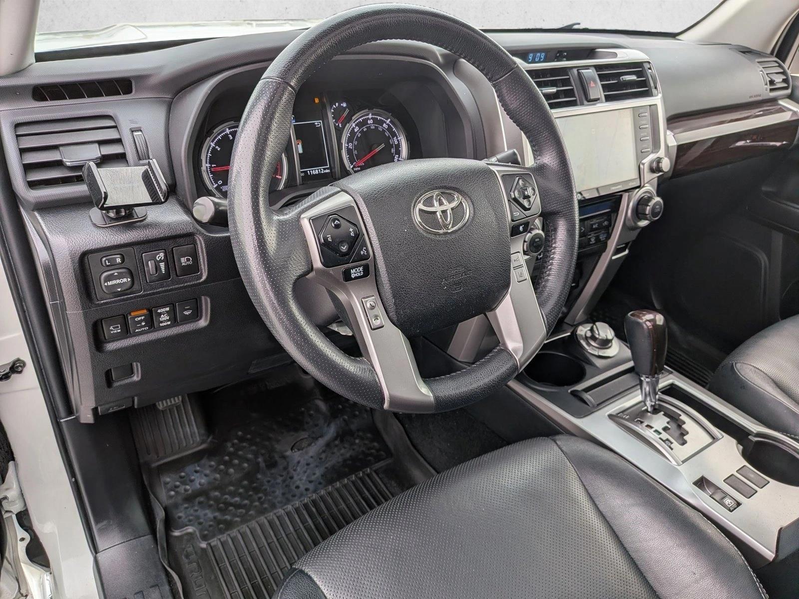 Thumbnail: 2022 Toyota 4Runner - 3