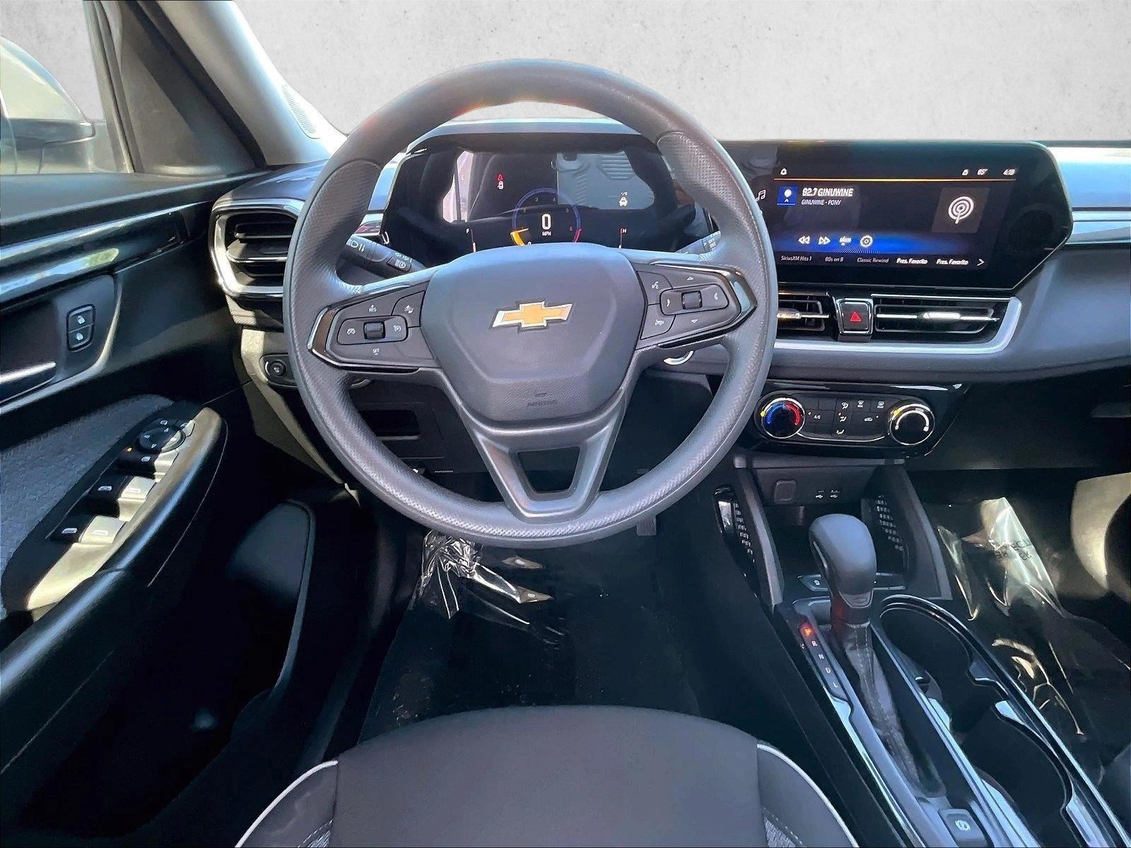 Thumbnail: 2025 Chevrolet TrailBlazer - 3
